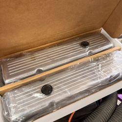 Billet Specialties Polished Valve Covers - SBC Small Block Chevy (Tall / Ball-Milled