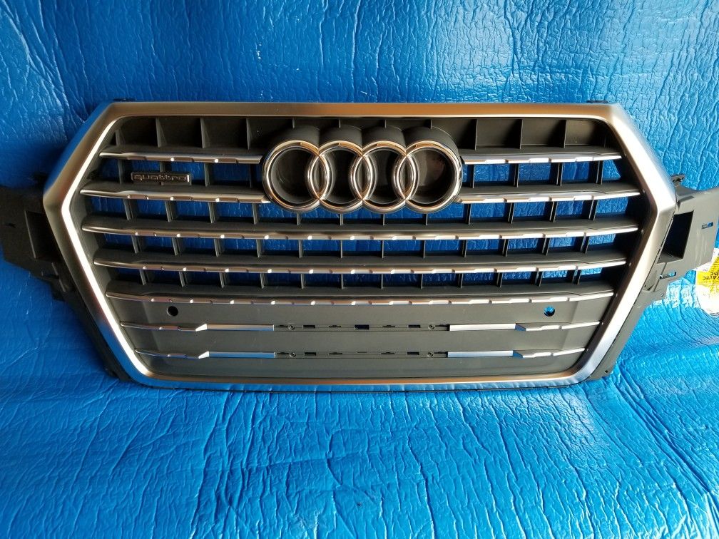 🚨🚨2017 2018 2019 AUDI Q7 GRILLE 🚨🚨