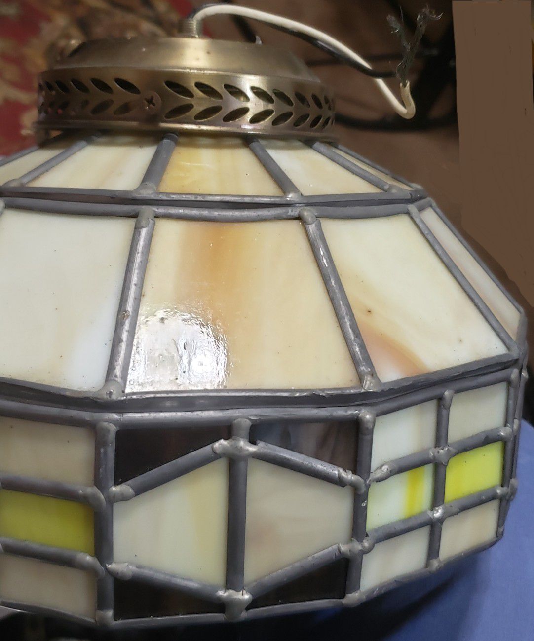 Stained Glass Hanging Light Fixture with Extra Shade