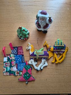 Christmas Decor/Ornaments