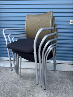 Steelcase Jersey ®️ Guest Chair