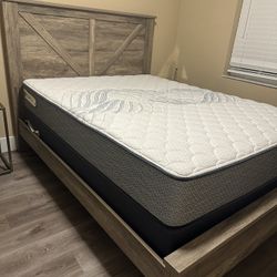 Queen Bed Frame And Box Spring 