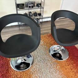 Mid Century Modern Swivel Chairs - Italian Designed