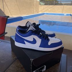 Jordan 1 low Game Royal Sz 11