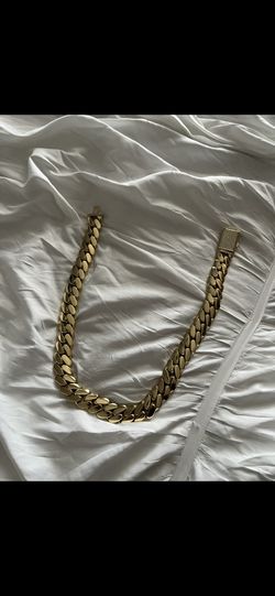 Cuban Link Chain Diamond Lock