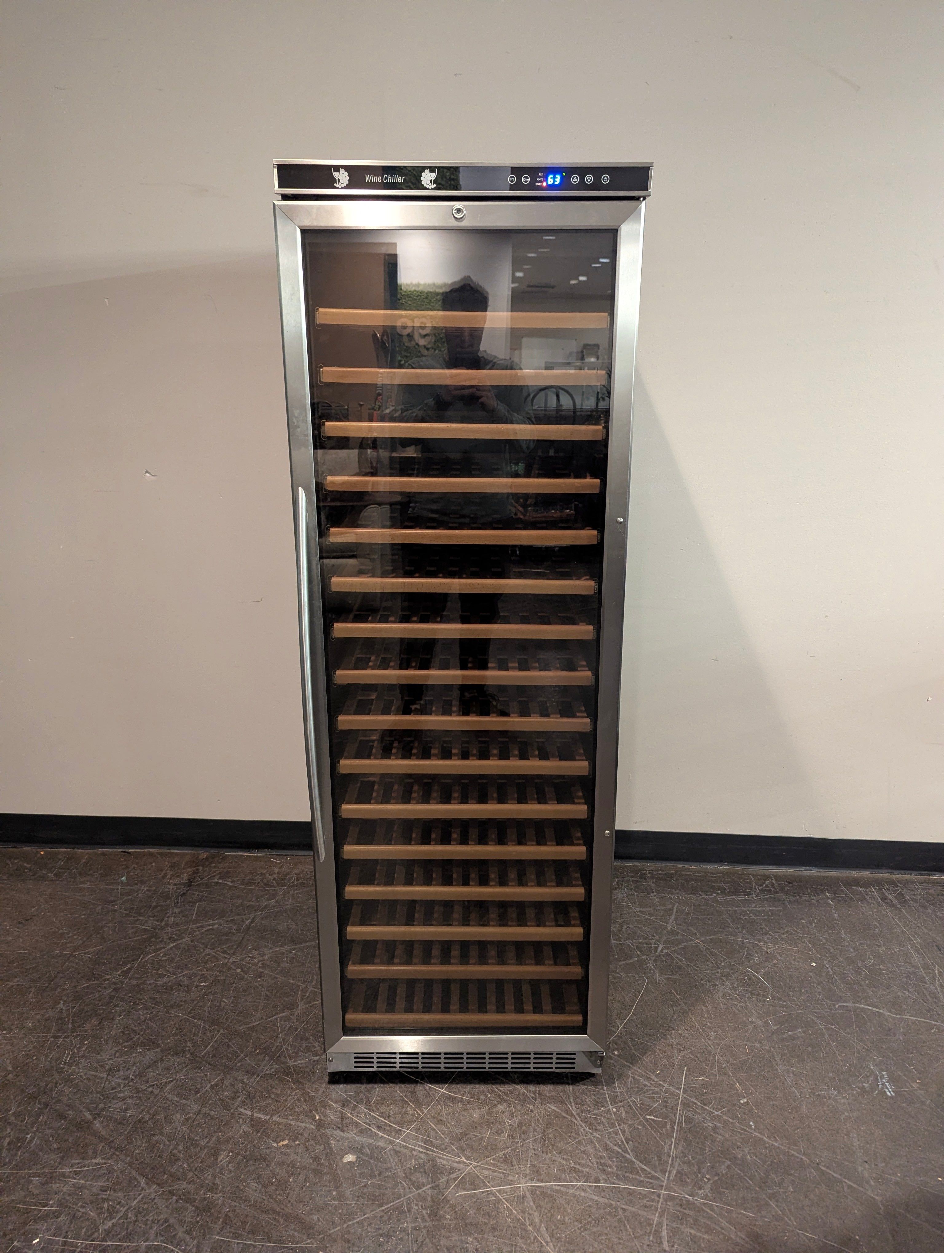 Avanti Wine Chiller Brand Compact Beverage Cooler with Glass Door - For Cost, Delivery Available