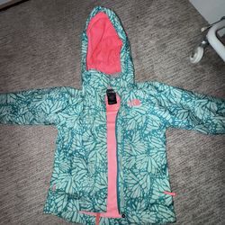 Girls north face jacket size XXS (5)