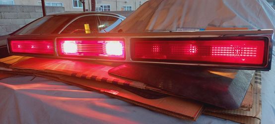 Trunk lid lights for 95-97 lincoln town car