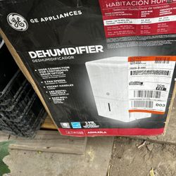 Dehumidifier 