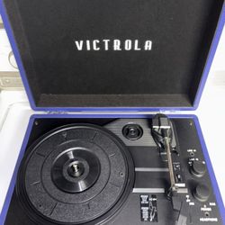 Victoria Vinyl Player