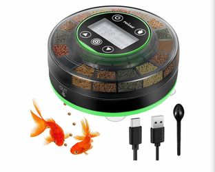 Automatic fish feeder