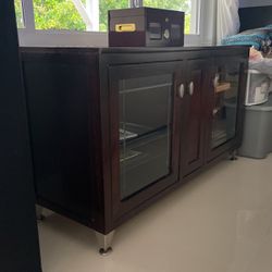 Wooden TV Stand/ Cabinet 