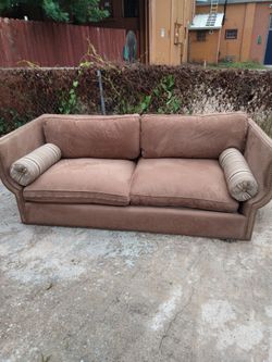 BEAUTIFUL  ANTIQUE  SOFA