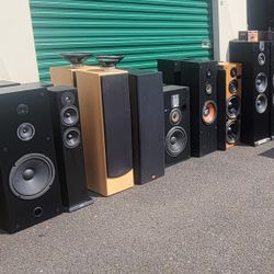 Lots of speakers, stereo equipment,  DVD players, and more