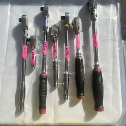 Assorted 3/8 Ratchets 