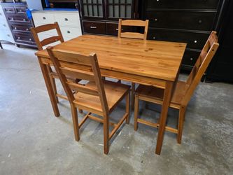 Rustic Wood Style Kitchen Table Set with 4 Chairs