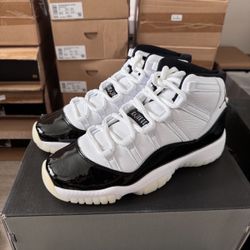 Jordan 11s