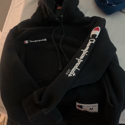 Authentic supreme hoodie