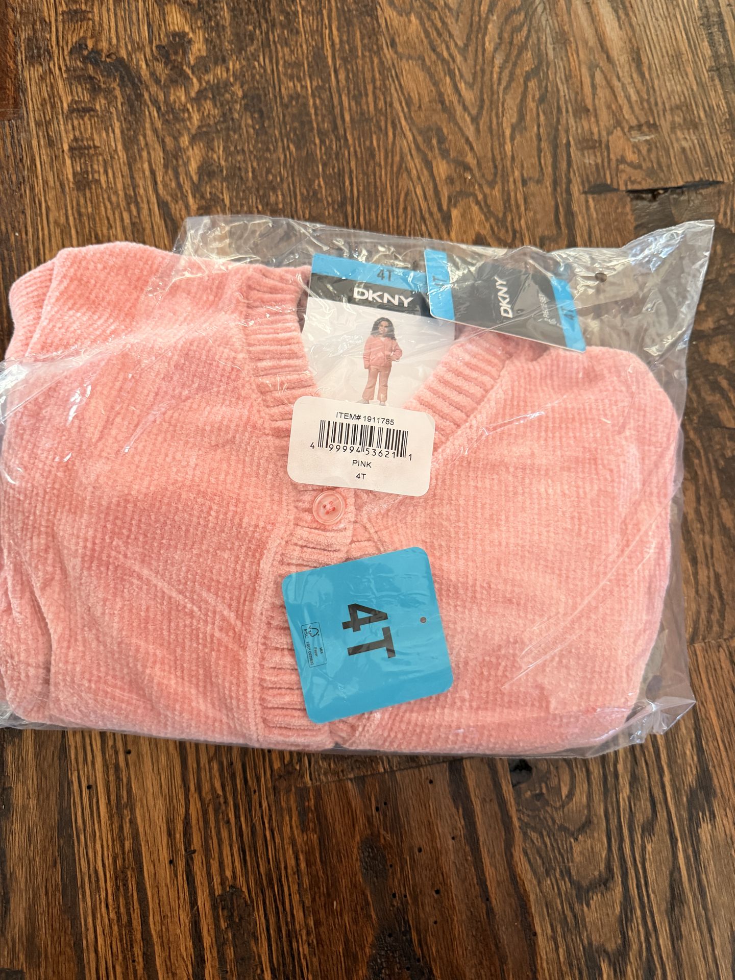 Brand new DKNY 4T girl set