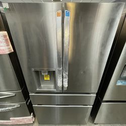Lg 4 Door French Door Refrigerator With Dual Ice Maker