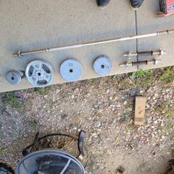 Standard Bar And Weights 