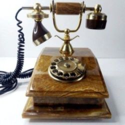 VINTAGE ONYX ROTARY TELEPHONE 18K GOLD PLATE, MADE IN ITALY 