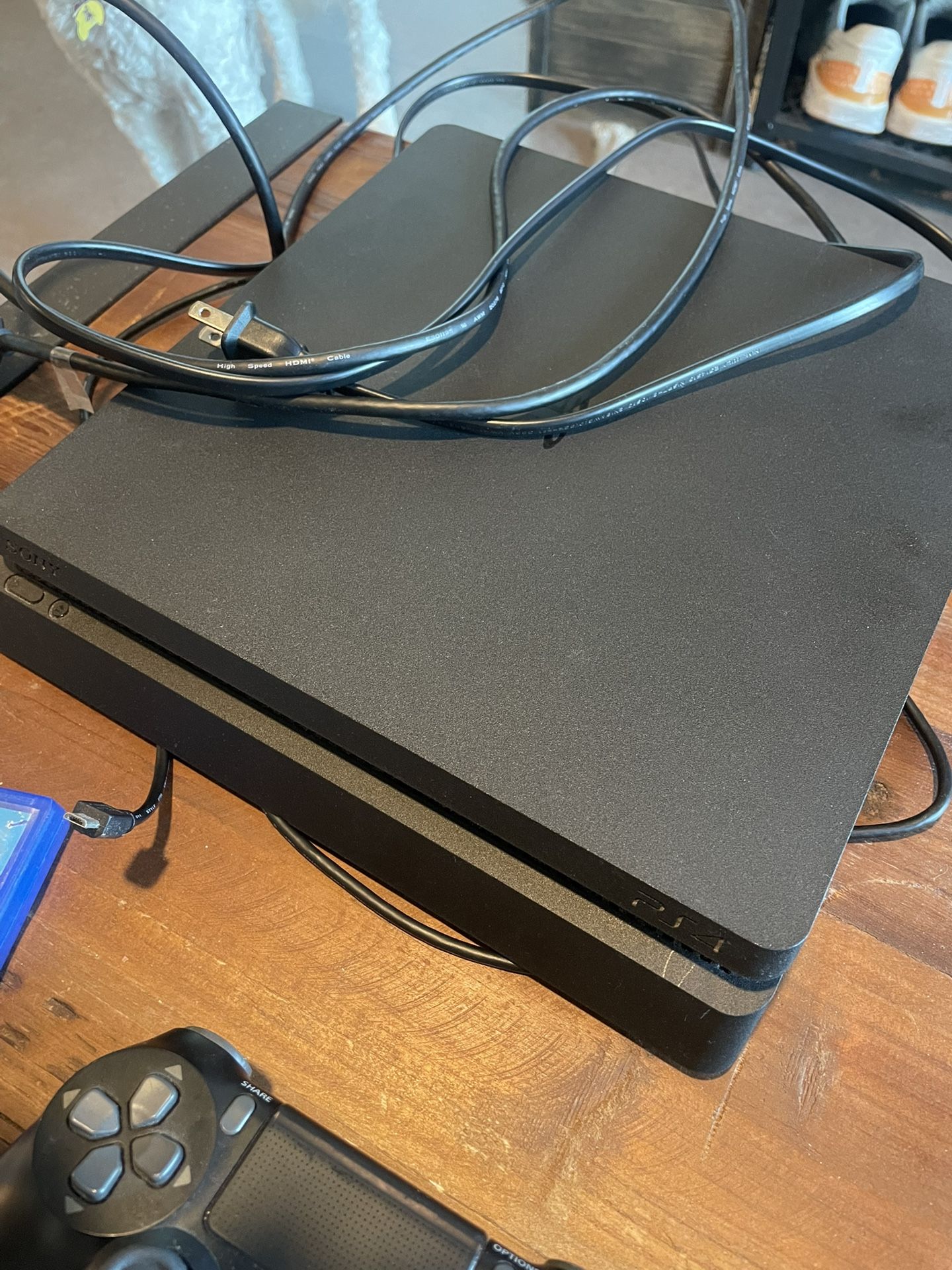 PS4