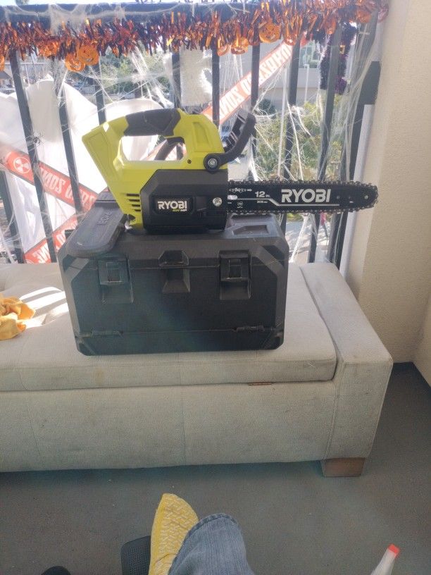 Ryobi Chainsaw