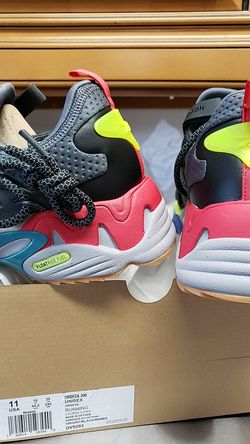 Reebok Trideca 200 size 11 brand new