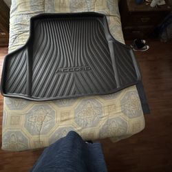 Honda trunk tray