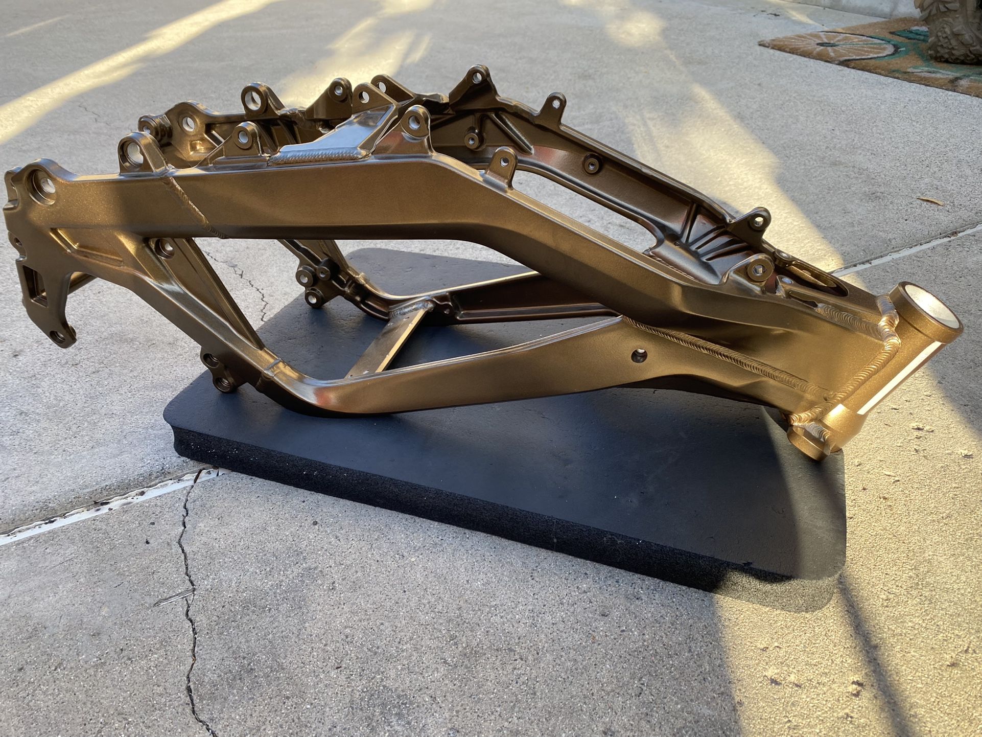 Surron Frame for Sale in Anaheim, CA - OfferUp
