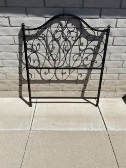 Twin Size Metal Headboard 