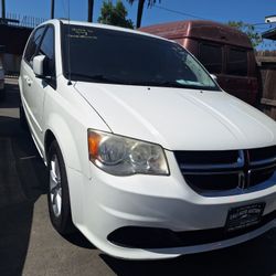 2013 Dodge Caravan 