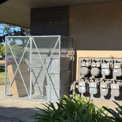 Outdoor Locker Storage 