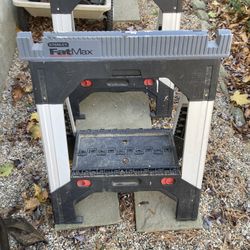 2 STANLEY Fatmax Sawhorses