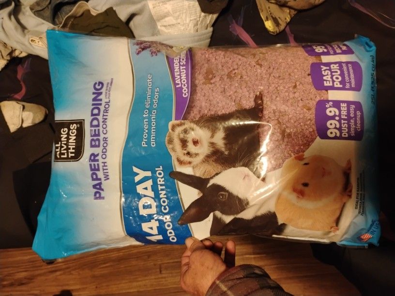 All Living Things Paper Bedding