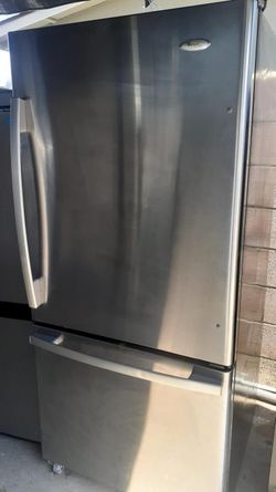 Whirlpool Bottom Freezer Stainless Steel Refrigerator Fridge
