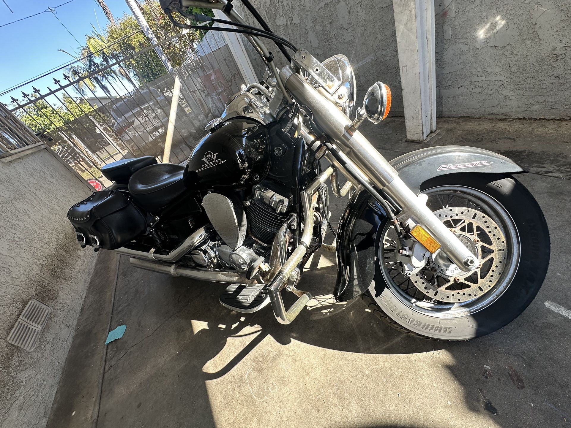 2003 Yamaha Star Motocicleta 