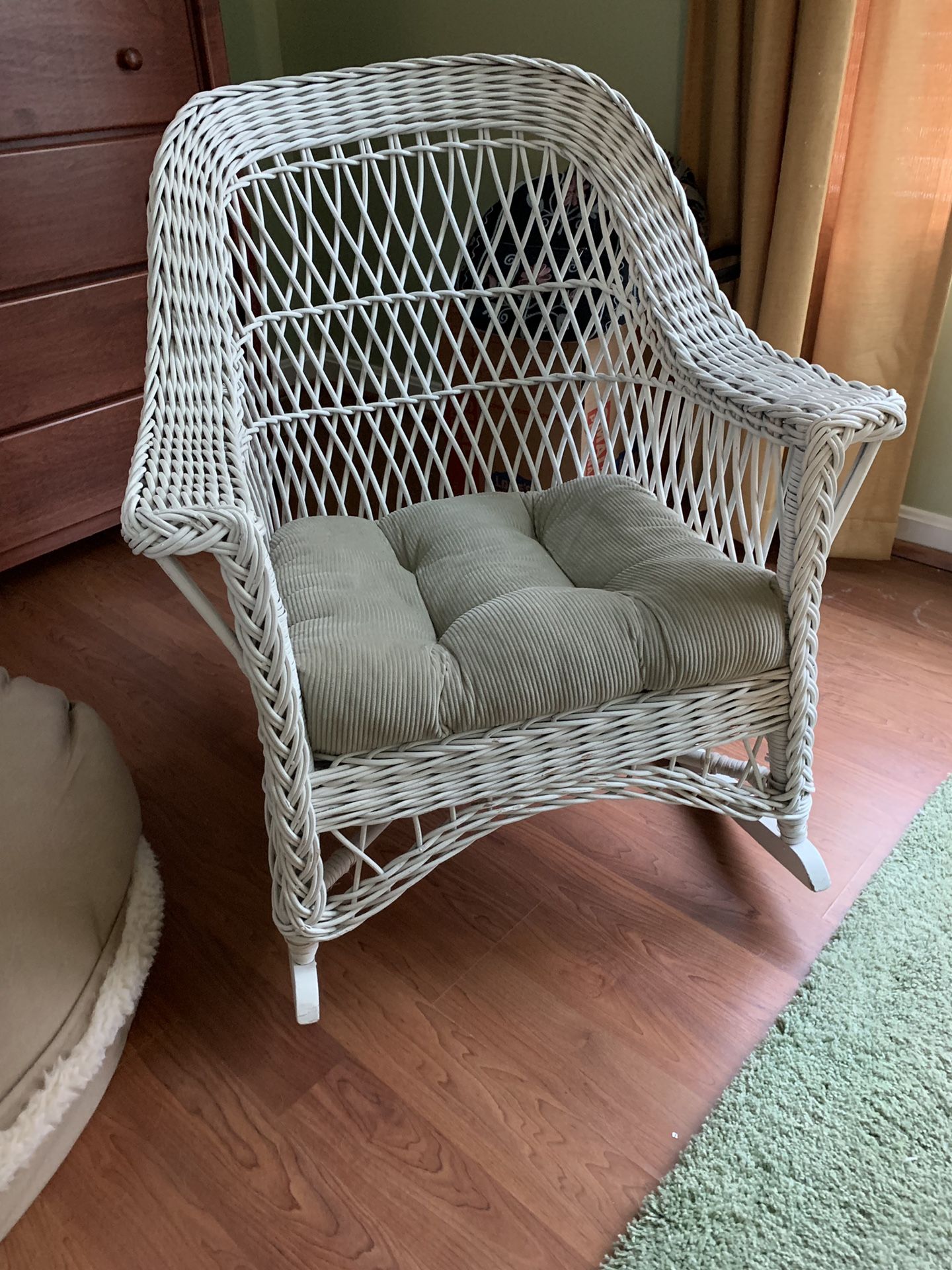 ANTIQUE WICKER ROCKER