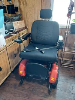Quantum 1450 2Vhd-Ss 22x20 Power Wheelchair – Orange