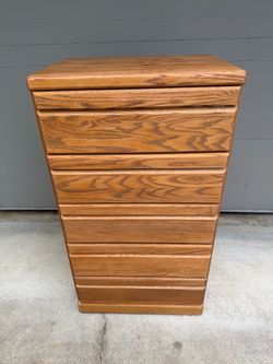 Oak Wood 5-Drawer Dresser Chest
