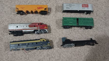 Ho Scale Train Set