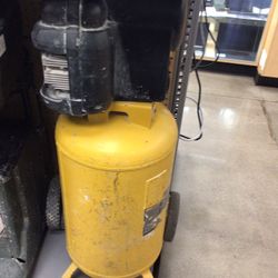 Dewalt compressor 