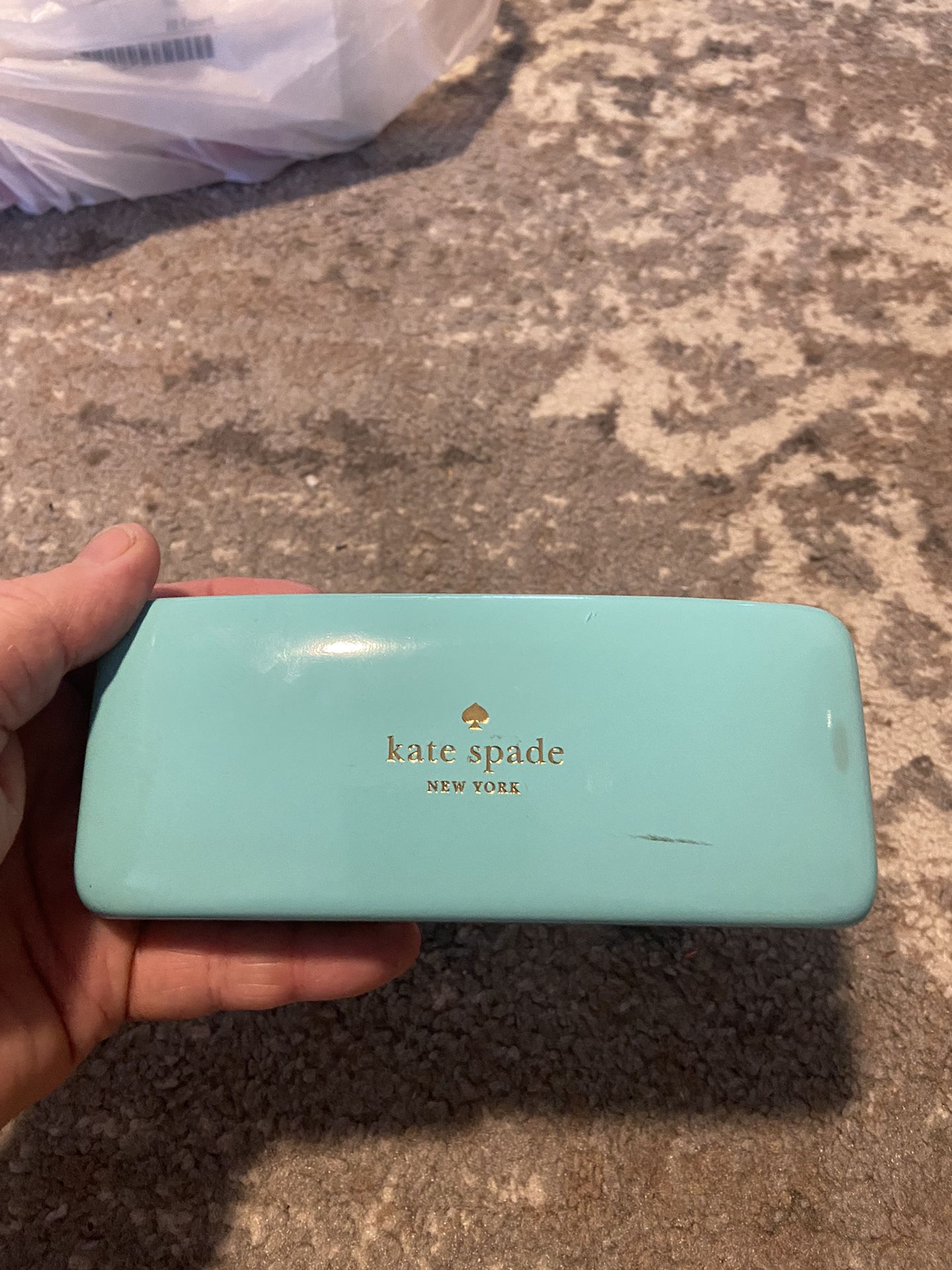 Kate Spade Glasses Case w/cloth for Sale in Houston, TX - OfferUp