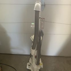 Shark Vacuum 