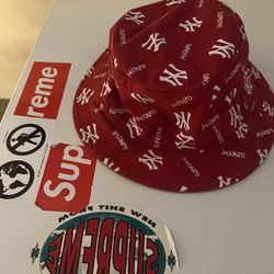 Supreme Bucket Hat