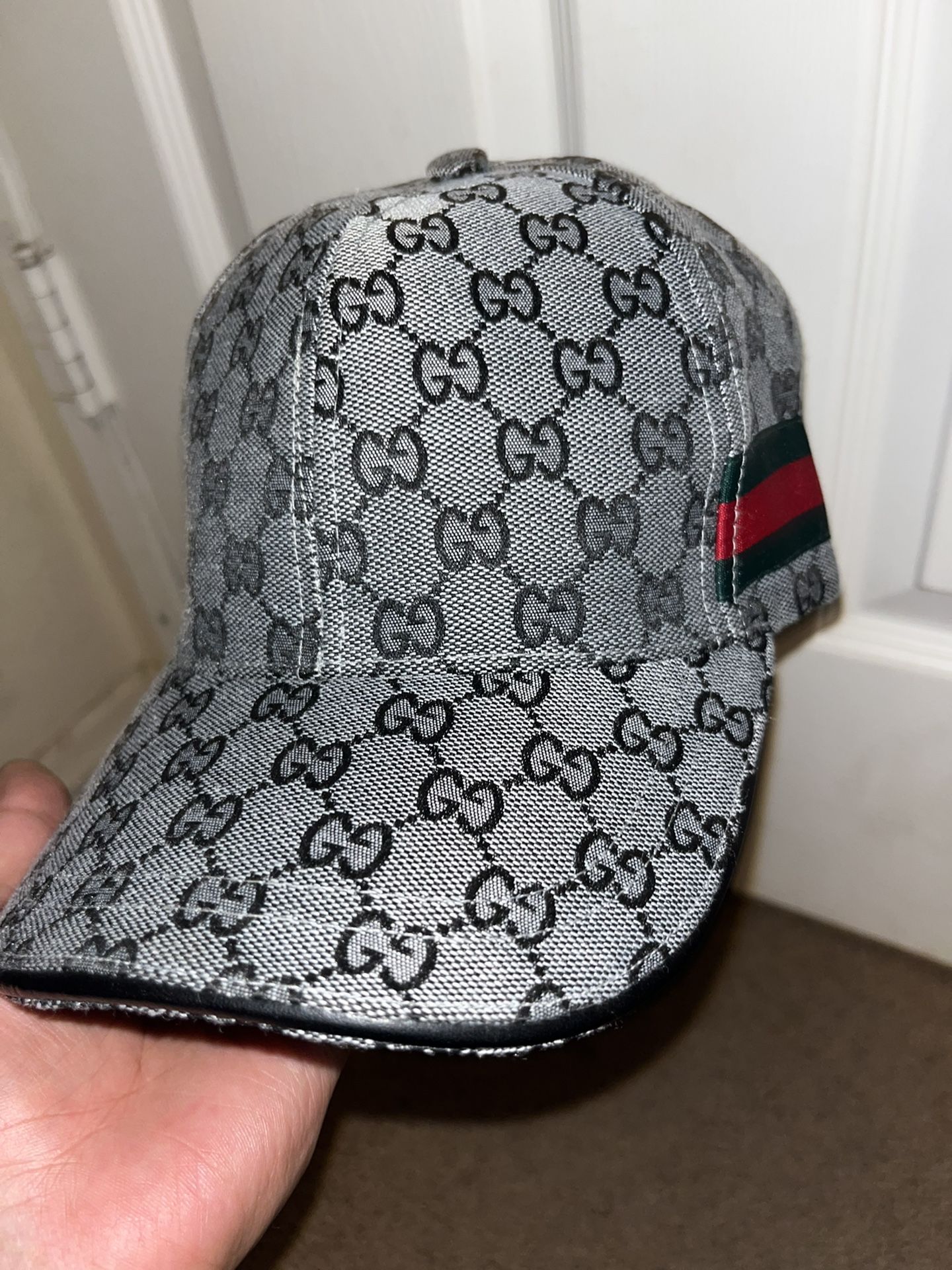 Gucci Headband for Sale in Hilltop Mall, CA - OfferUp