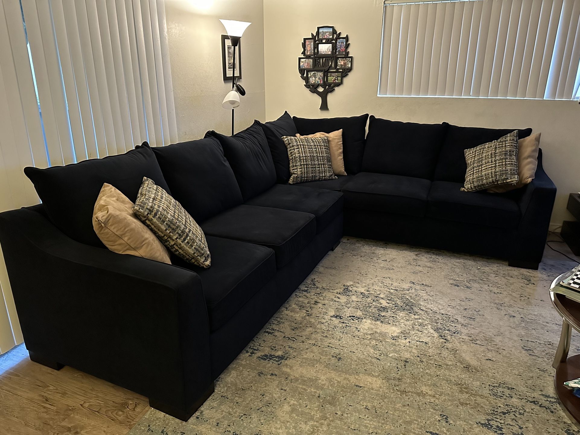 Sofa Sectional