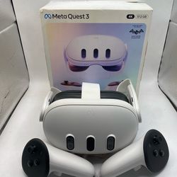 Meta Quest 3 512GB 4K Standalone All-in-One VR Headset GREAT CONDITION! In box