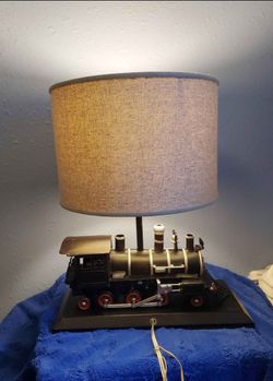 Pottery Barn Kids "Express Train" Table Lamp – Real Metal Locomotive READ